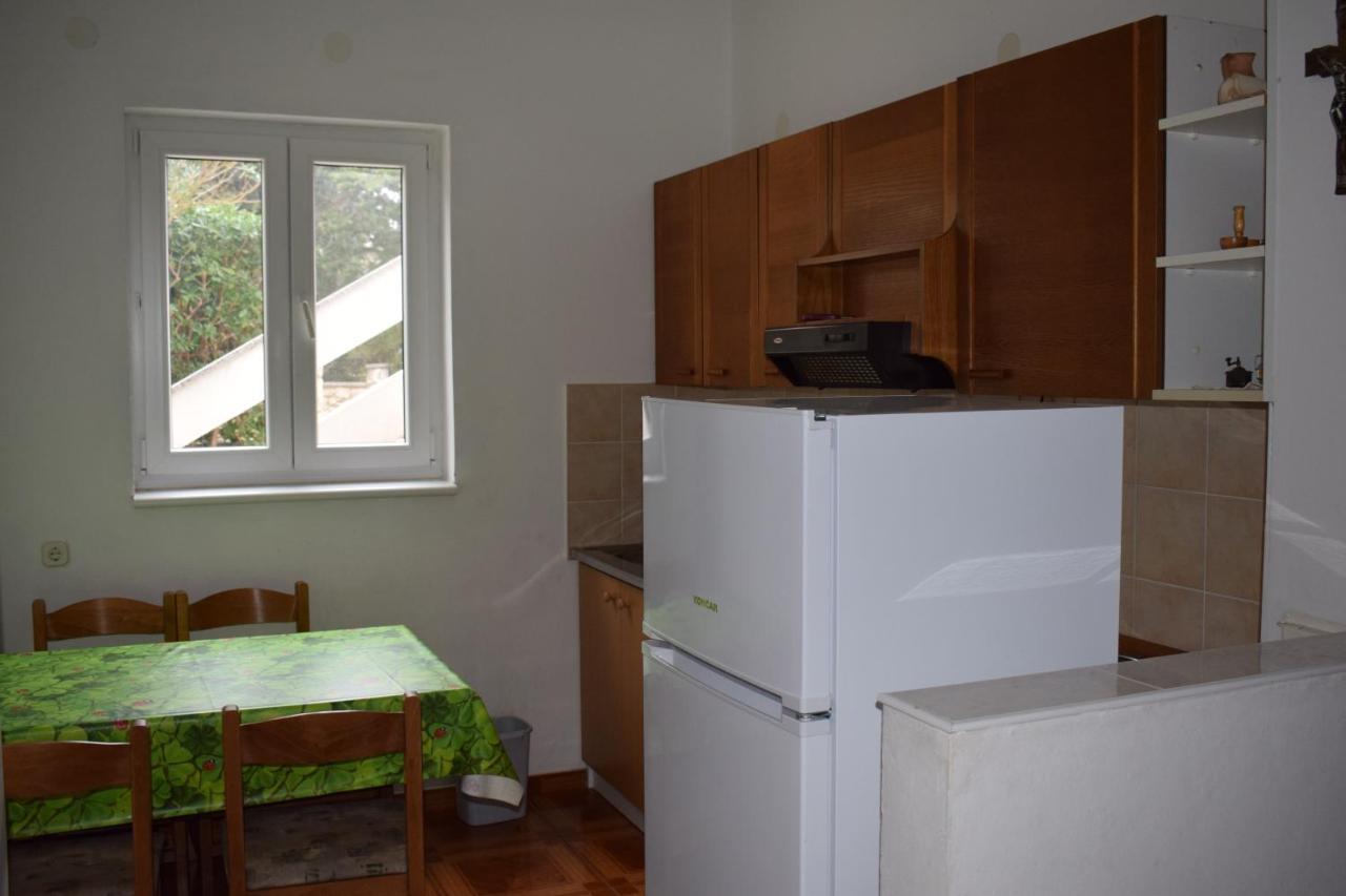 Apartments Loina Novalja Luaran gambar