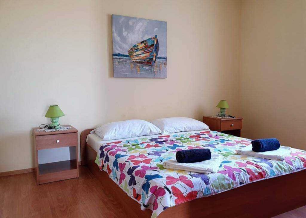 Apartments Loina Novalja Luaran gambar